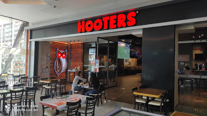 Hooters Parque Delta