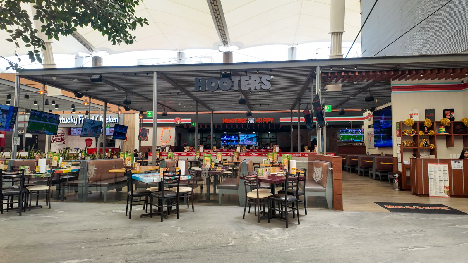 Hooters Tezontle